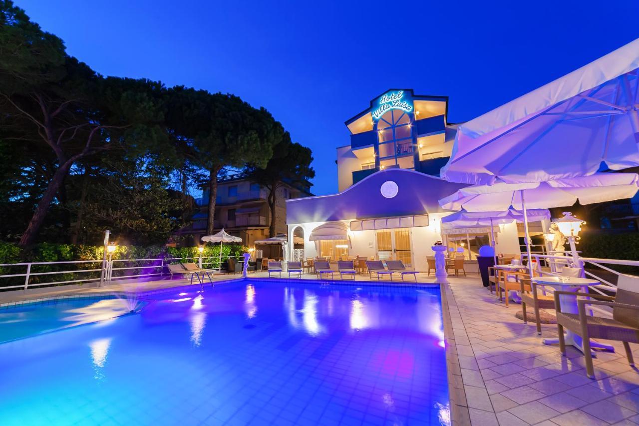 Hotel Villa Luisa Lignano Sabbiadoro Buitenkant foto